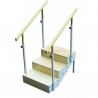 Treppe mit Rampe zur Rehabilitation